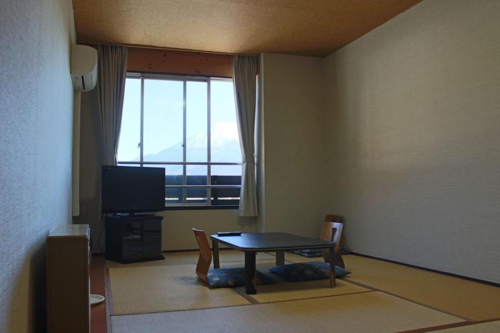 松杰山酒店 富士河口湖 外观 照片