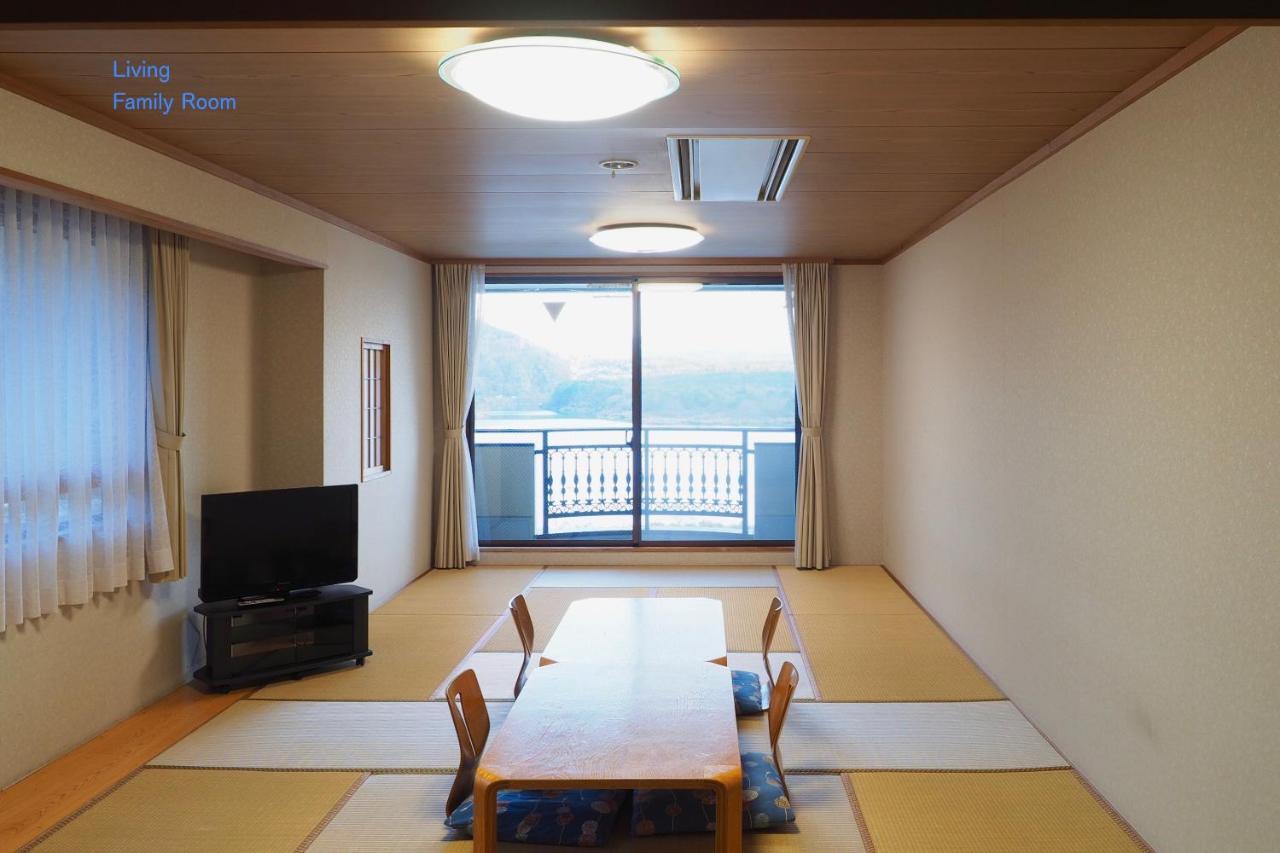 松杰山酒店 富士河口湖 外观 照片